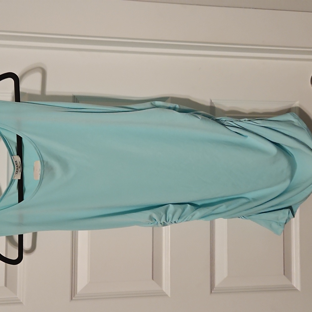 Zenana Outfitters Aqua Sleeveless Top SIDE RUCHED SLEEVELESS SIZE XL.  $4.99 S/H